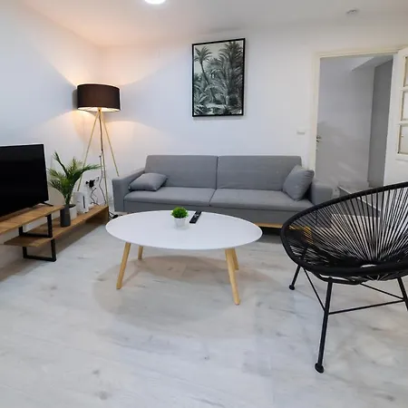 Casa San Roman Soria * Альмасан