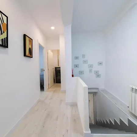 Casa San Roman Soria Апартаменты Альмасан
