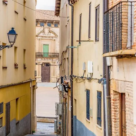 Casa San Roman Soria Альмасан